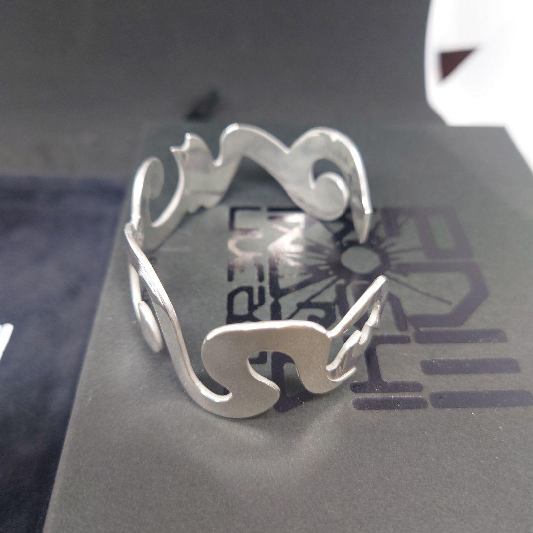 Koshi Inaba LIVE2016 enIII シルバーバングル