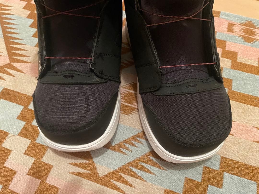 Salomon Malamute ブラックスノーボードブーツ