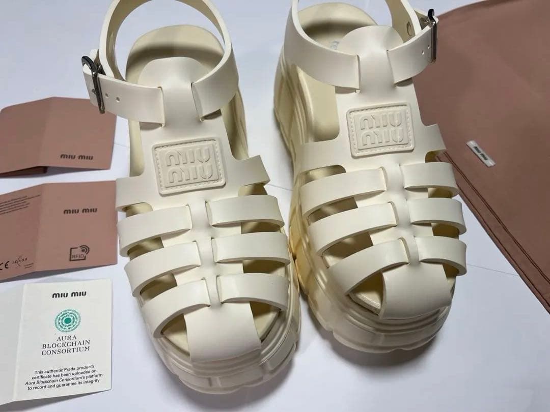 【et⭐︎】正規品 新品 miu miu プラットフォーム サンダル