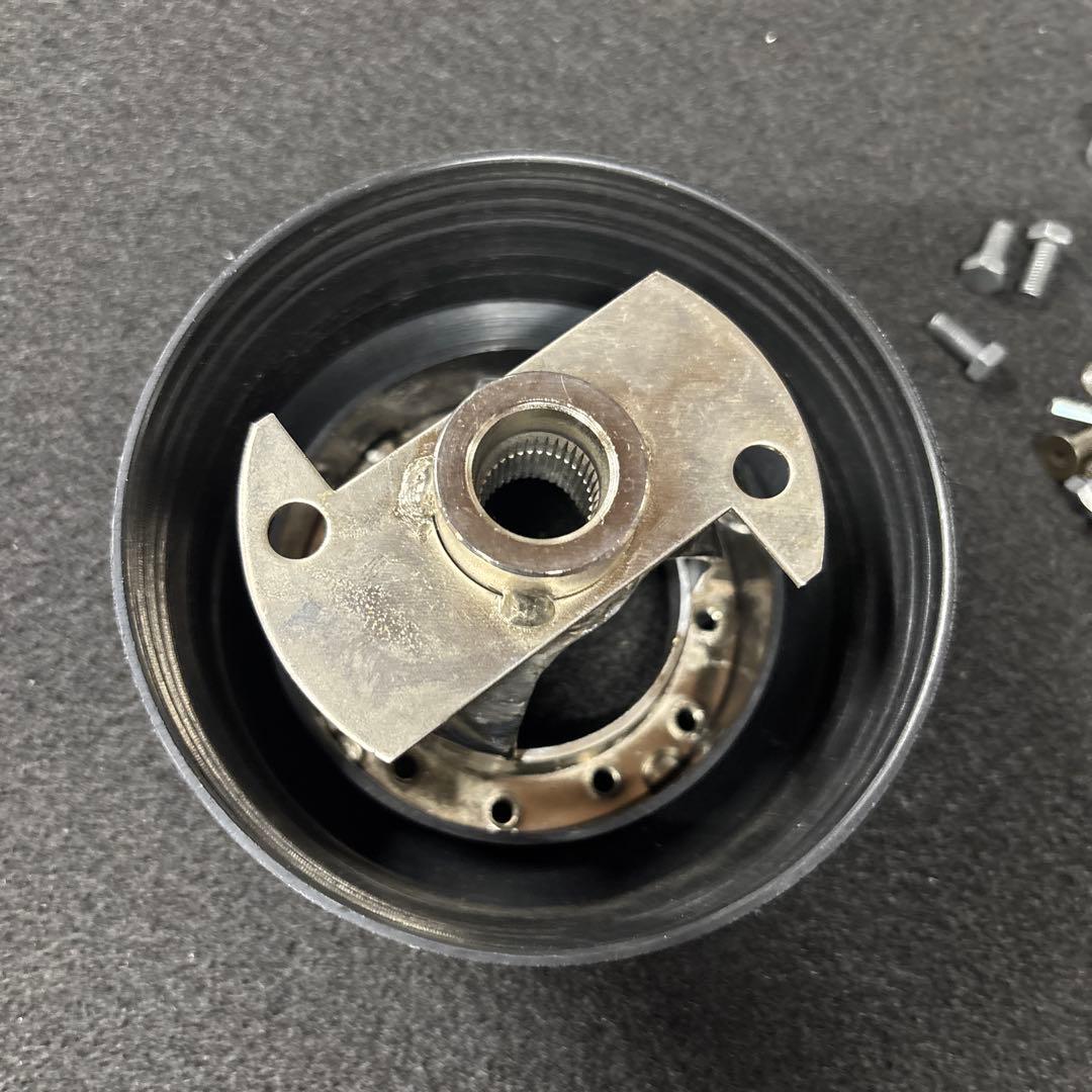 H１９年式スバルサンバーブラック ステアリングハブ アルミ製