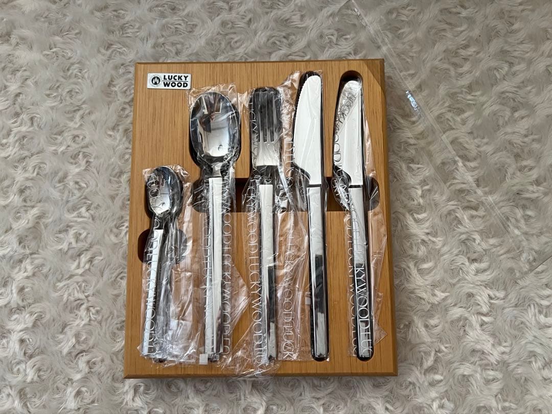 ラッキーウッド　カトラリーセット　スカンジナビア　ディナーセット〈20本セット〉