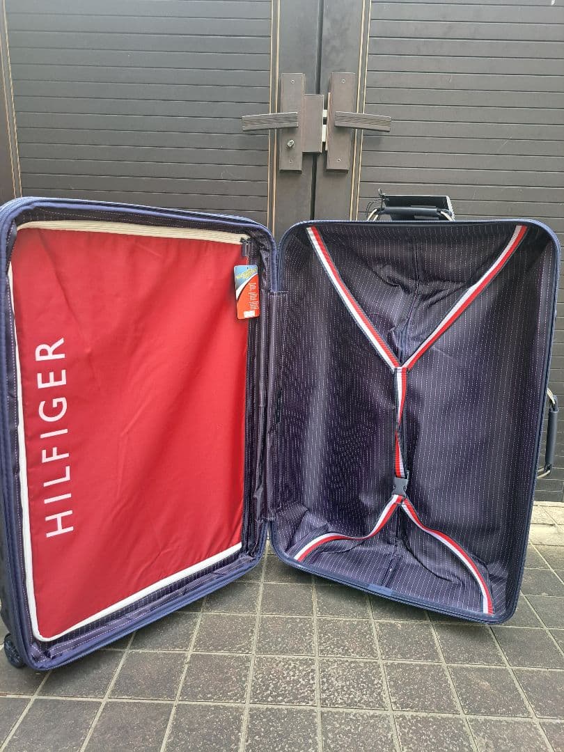 【新品未使用】  キャリースーツケース Lサイズ