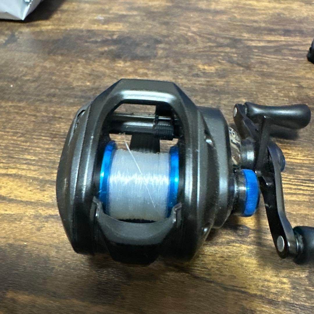 シマノ ２０ SLX DC 70XG RIGHT（右）