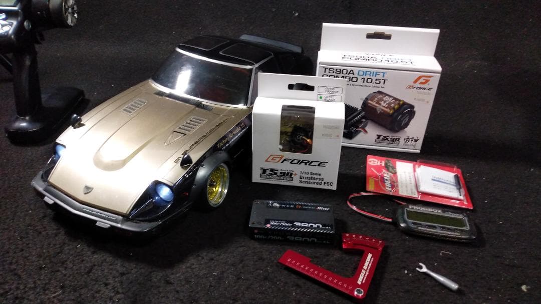 c*n様 【ヨコモYD-2S】ボディ・バッテリー・プロポ他オマケ多数ラジドリフル