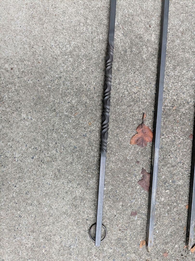 ツイストランタンハンガー　焚き火ツール　ランタンスタンド　スチール製