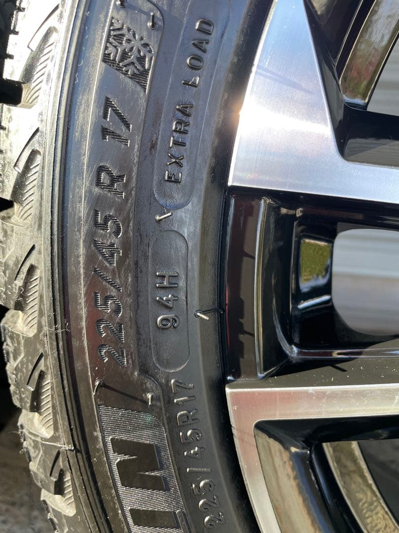 ホイール付きスタッドレスタイヤ