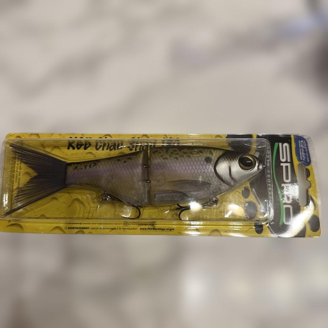 SPRO KGB Chad Shad 180ビックベイト ギザードシャッド