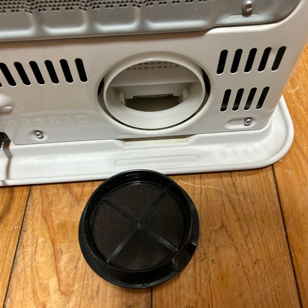 ￼￼￼シャッター式コロナ石油ファンヒータ －FH-EX4611BY 2011年製