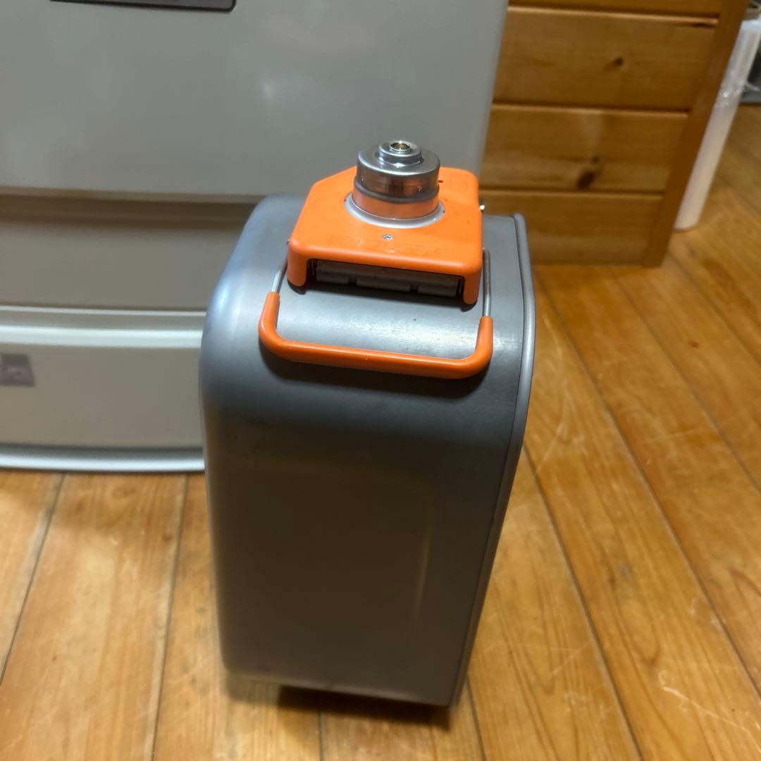 ￼￼￼シャッター式コロナ石油ファンヒータ －FH-EX4611BY 2011年製