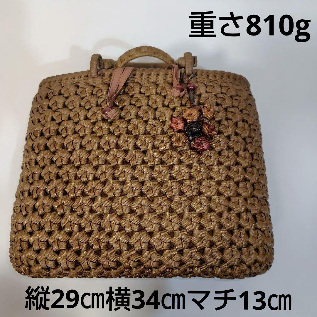 クラフトで作った山葡萄風かごバッグ2点