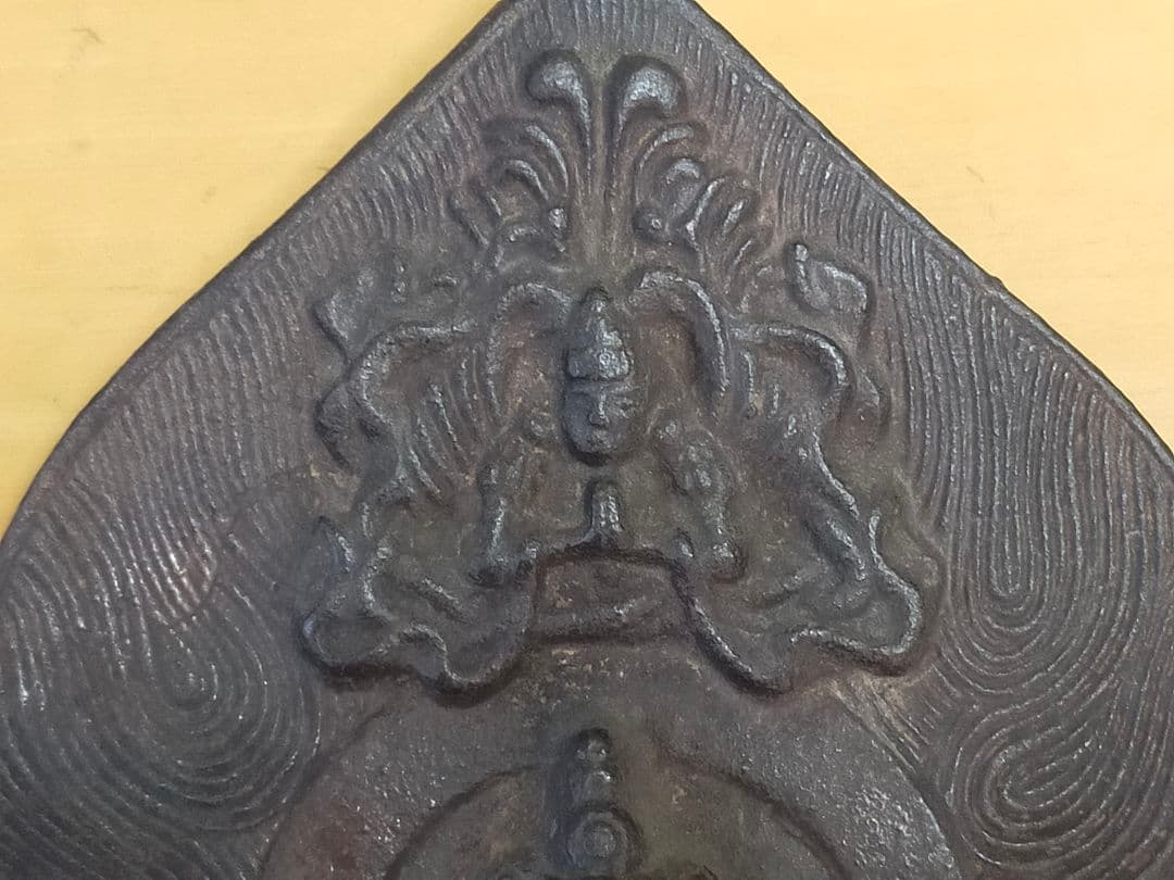 ♥仏像　中国　北魏様式　観世音菩薩　三尊像　桐箱付き　観音様　骨董品