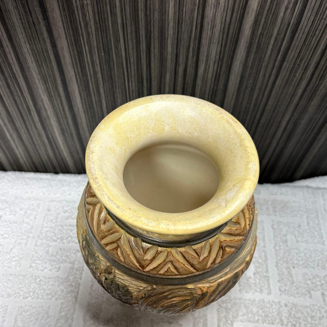 直山造 虎の彫物 花瓶 花器 陶器 レトロ 回顧趣味