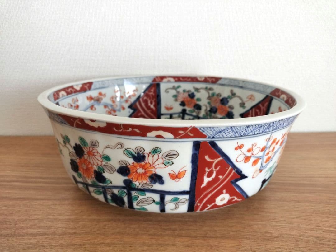 お値下げしました、古伊万里　色絵　梅・菊・蝶紋大鉢