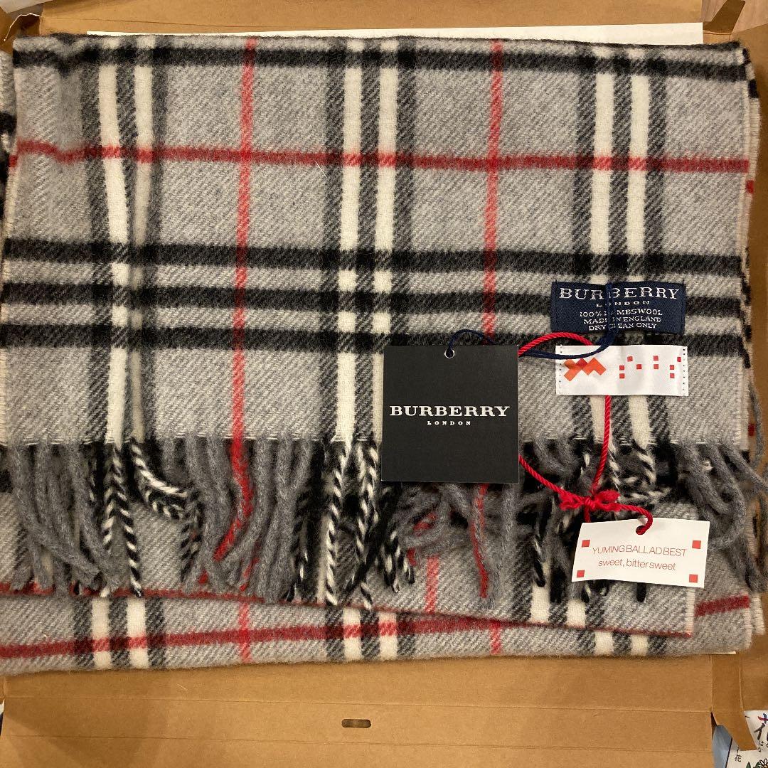 ユーミン　バーバリー　コラボ　マフラー