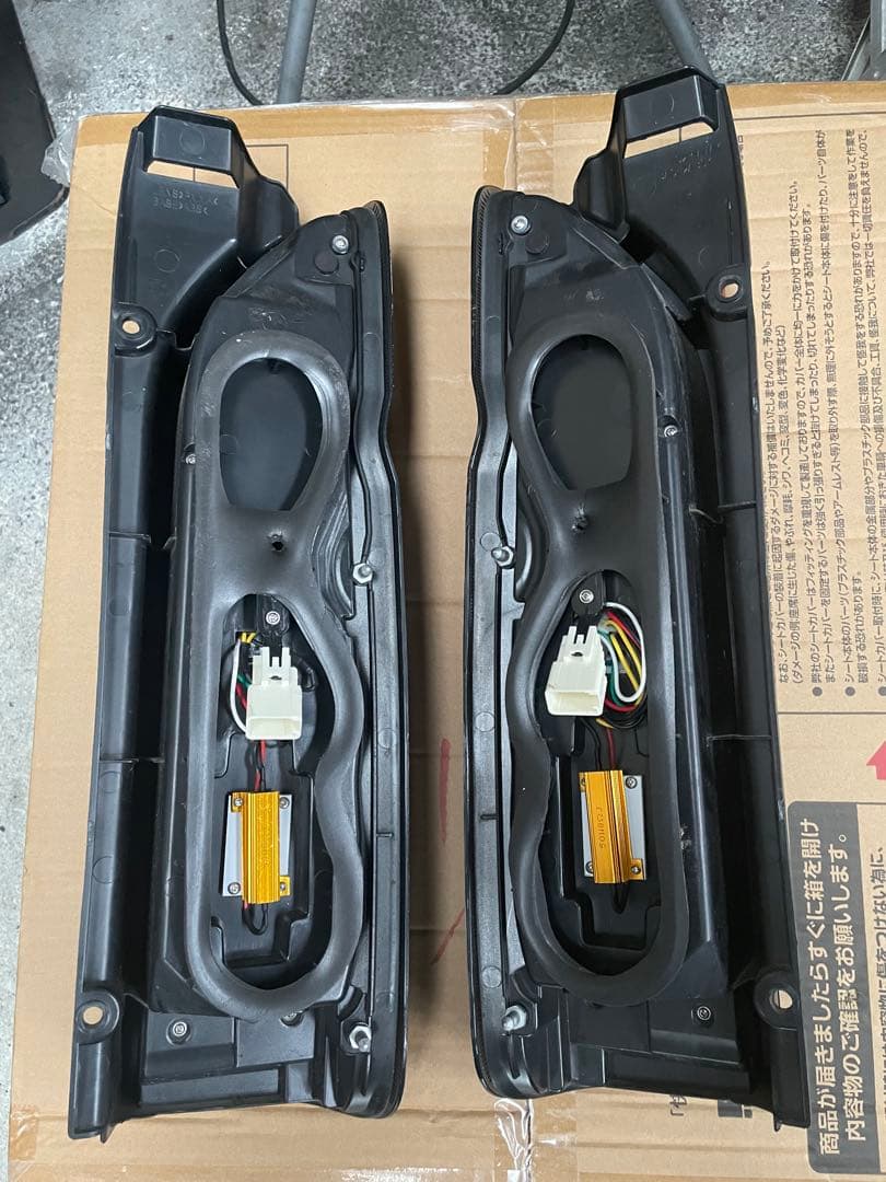 ハイエーステールランプ