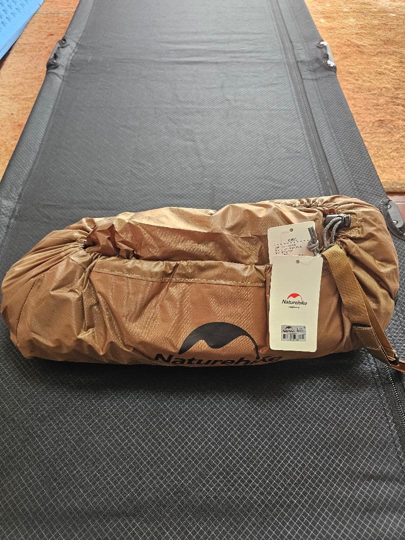 ネイチャーハイク　ワンタッチテント　耐水圧2000ミリ　コット