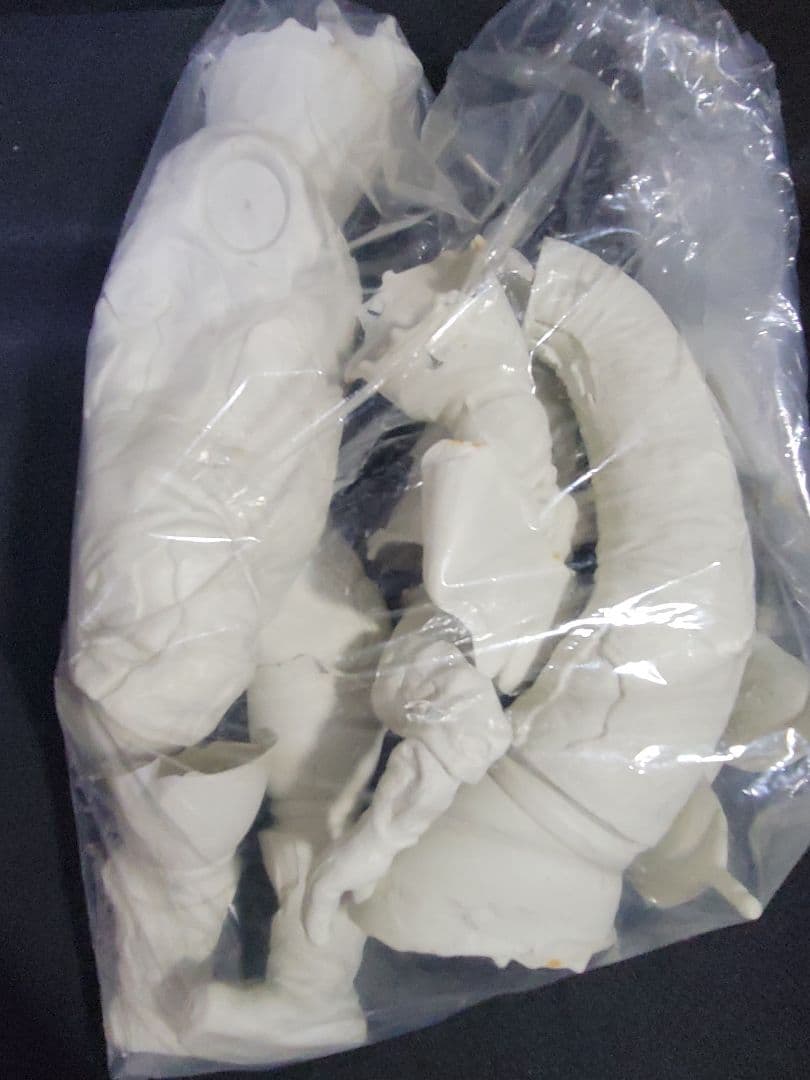 ビリケン商会 『宇宙怪獣 エレキング』ソフビ組立キット