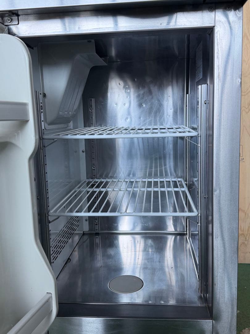 2013年 フクシマテーブル形冷凍冷蔵庫 1200x600x800