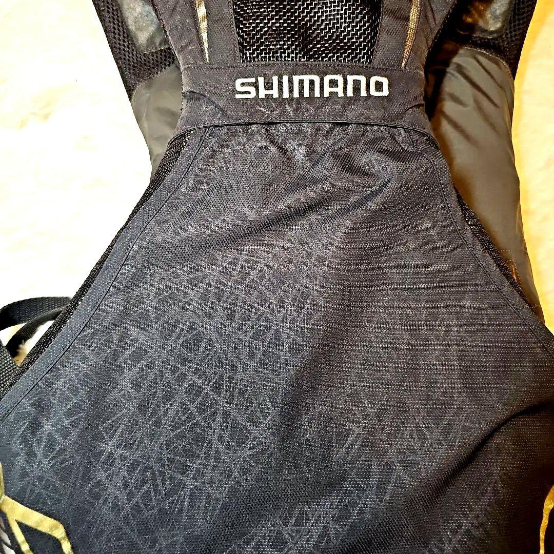 フローティングベスト LIMITED PRO　枕付き