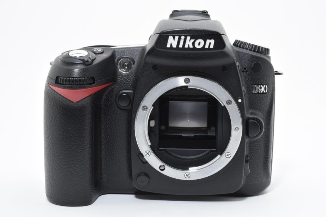 ▪️美品▪️Nikon デジタル一眼レフカメラ D90 ボディ《s数9500回》