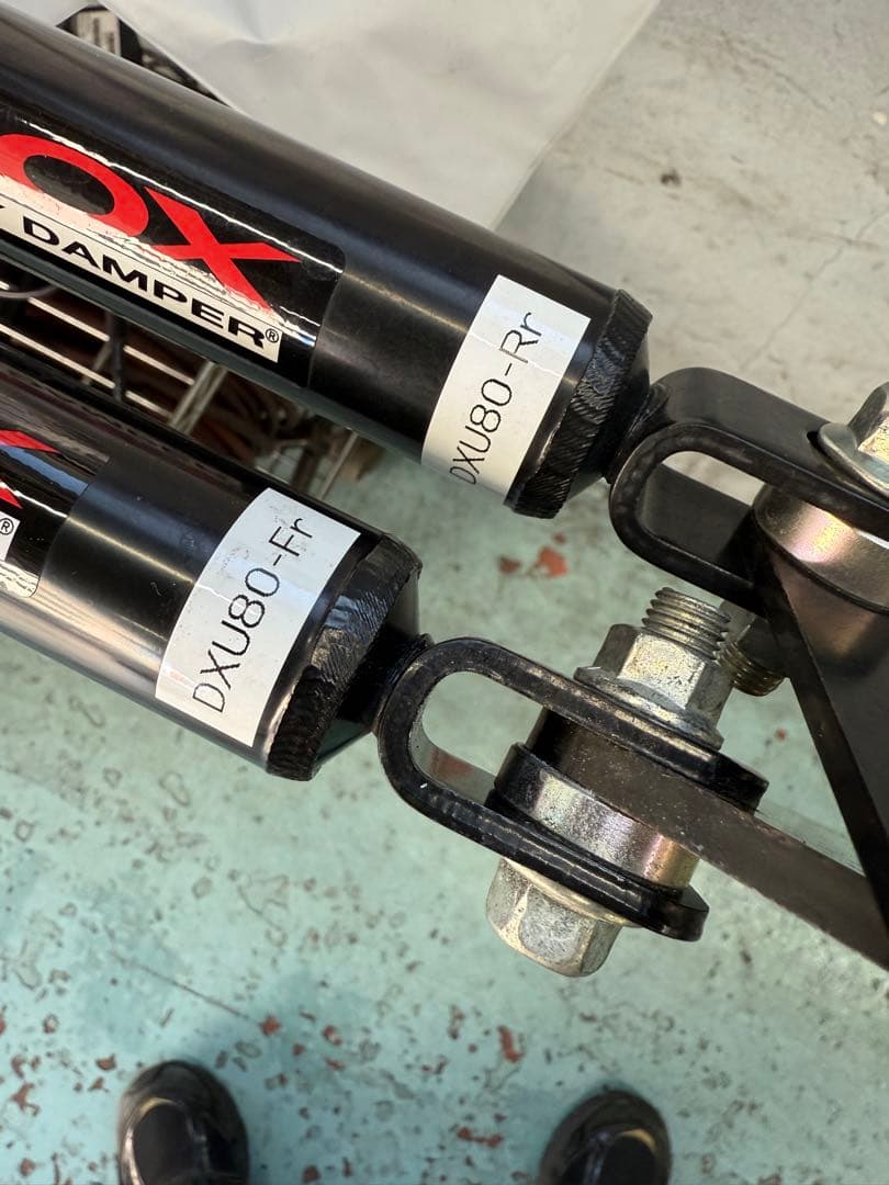 80ハリアー2WD用　コックスボディダンパー