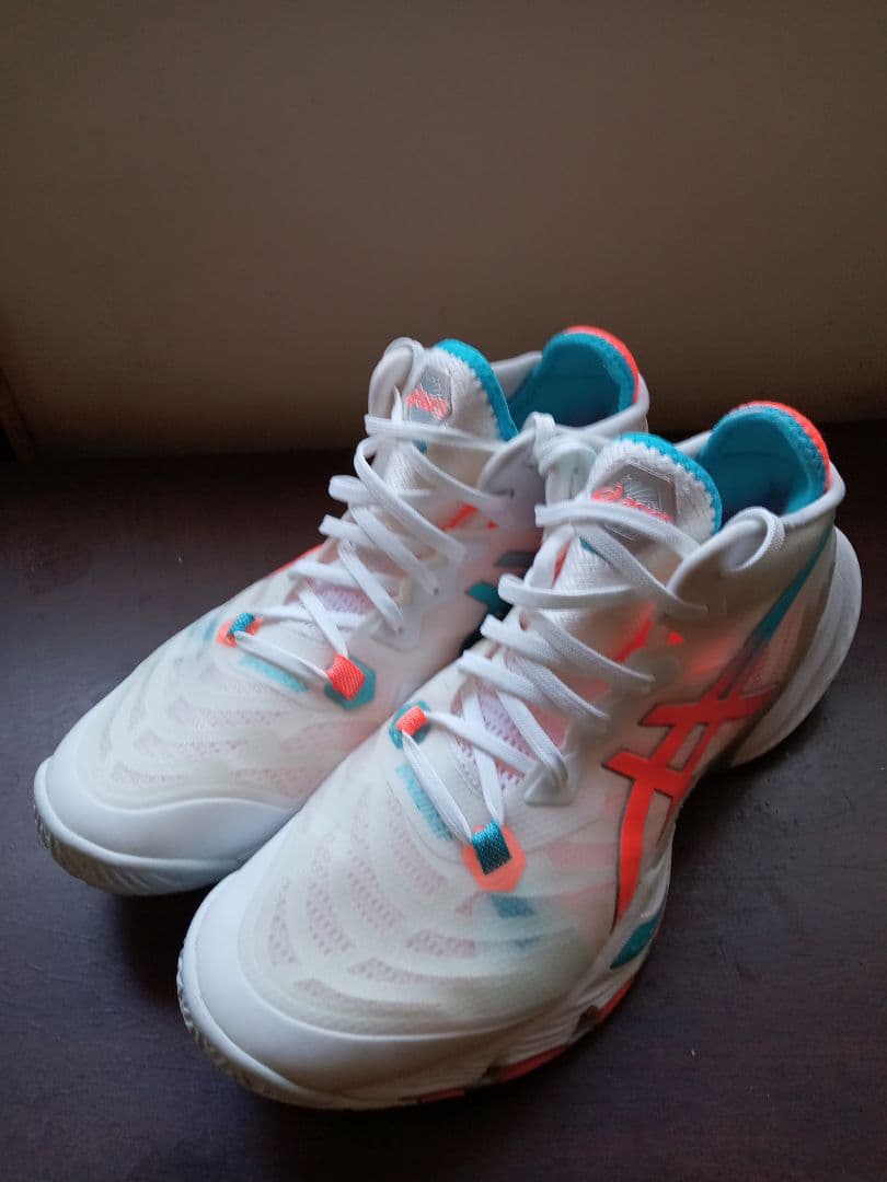 asics バレーボールシューズ メタライズ 28.5cm(中古品)