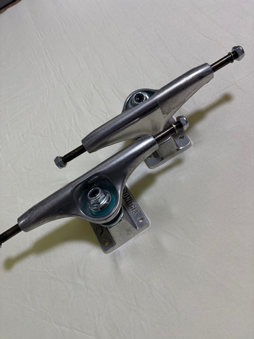 Thunder トラック　T2 サンダー