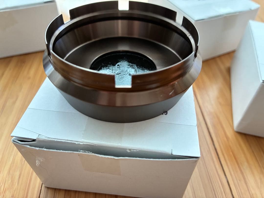 ADVAN Racing センターキャップ　4個