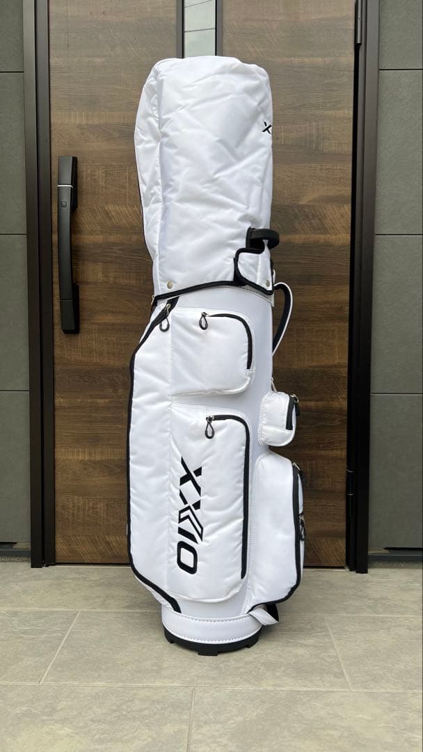 XXIO ゴルフキャディバッグ ホワイト