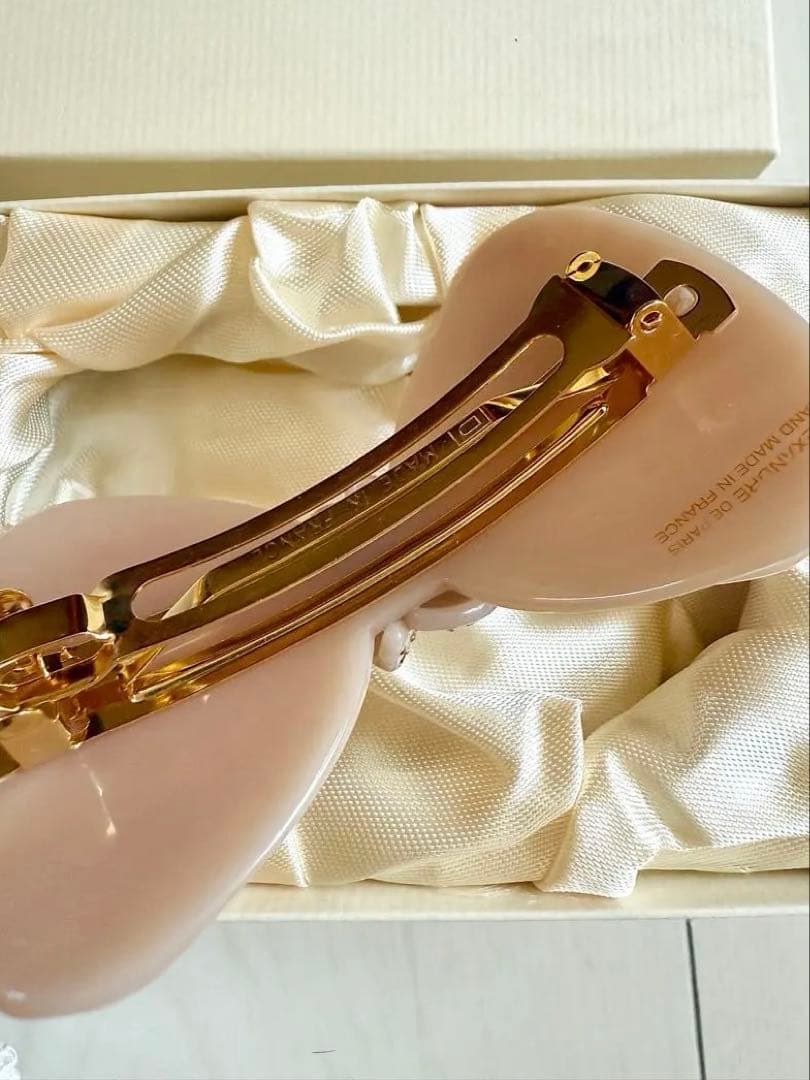 ALEXANDRE DE PARIS リボン型ヘアアクセサリー