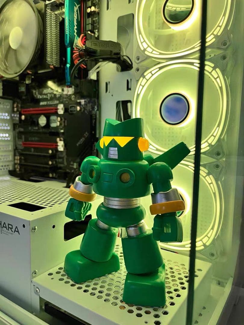 クレヨンしんちゃん カンダムロボット 光るロボットフィギュア