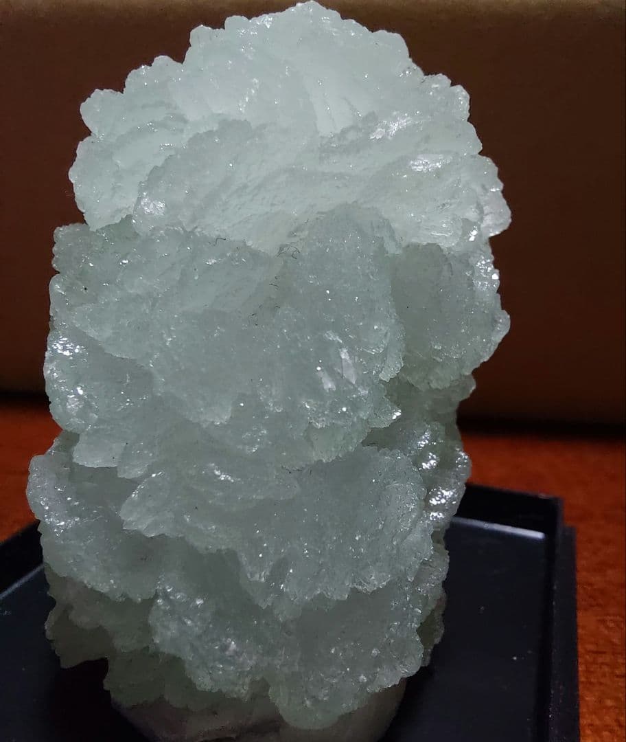 ヘミモルファイト 異極鉱 雲南省 鉱物標本 原石 3cm×3cm×4.8cm