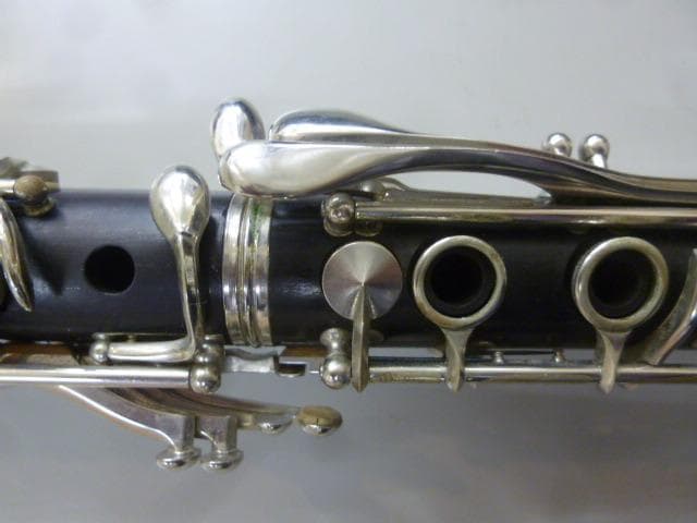 Buffet Crampon ビュッフェクランポン Bbクラリネット E13
