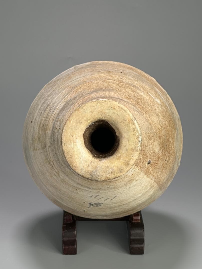 韓国美術　李朝時代　15～16世紀　李朝中期　刷毛目花瓶　華道具