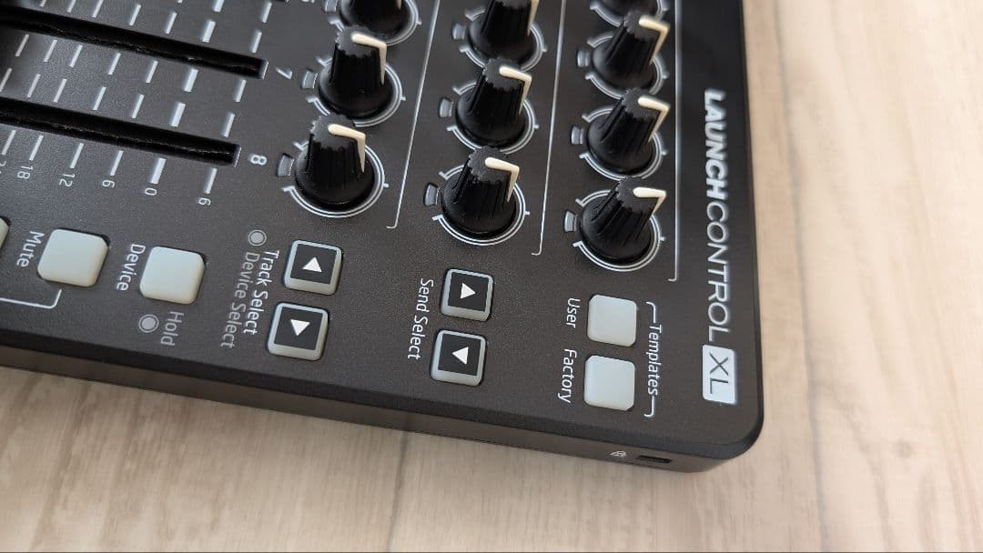 DJ機材 Novation Launch Control XL MK2