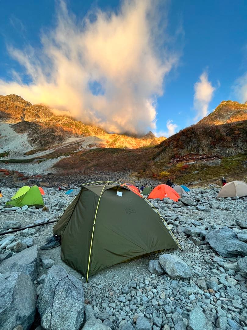 EL CHALTEN 2.5P オリーブ