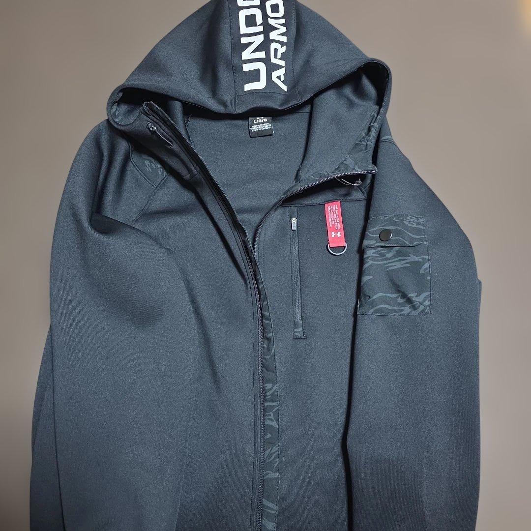 UNDER ARMOUR ジャージ上下セット 上着Lサイズ.パンツMサイズ