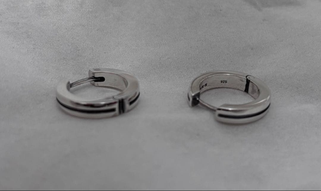 MARS マーズ　シルバー　ピアス　キャリー