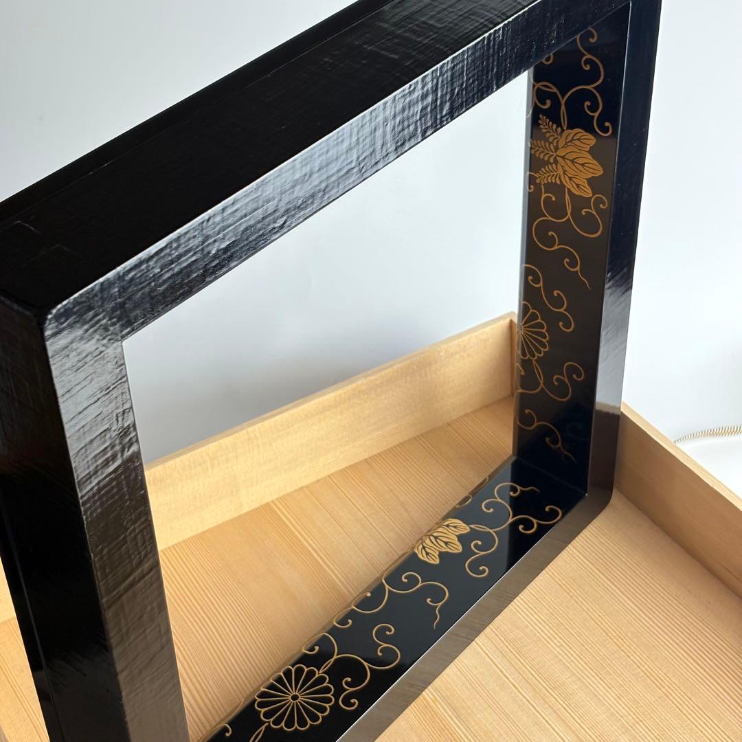 菊桐唐草 黒炉縁 在銘 共箱 茶道具 木製漆器