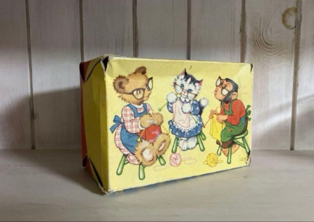 アンティーク ヴィンテージ ドイツ　ゼンマイおもちゃ 編み物をするクマ