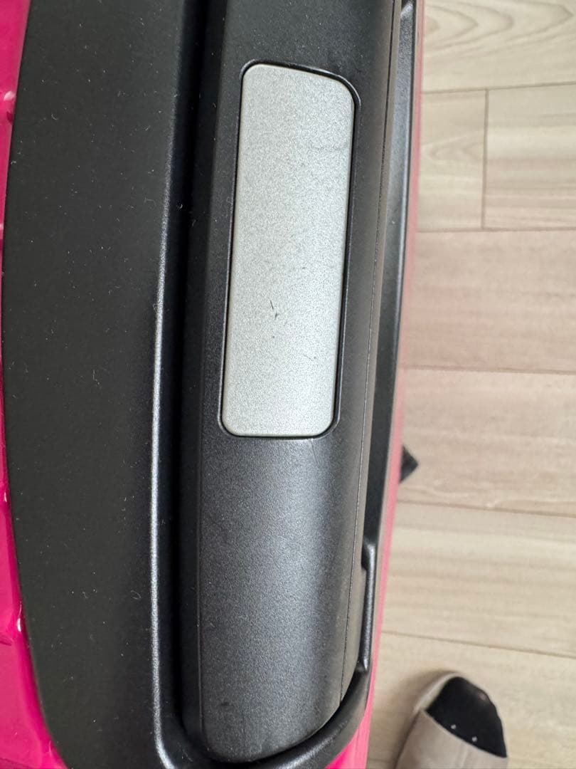 リモワ　サルサデラックス　4輪　機内持ち込み　ルビーレッド(ハワイ限定色)