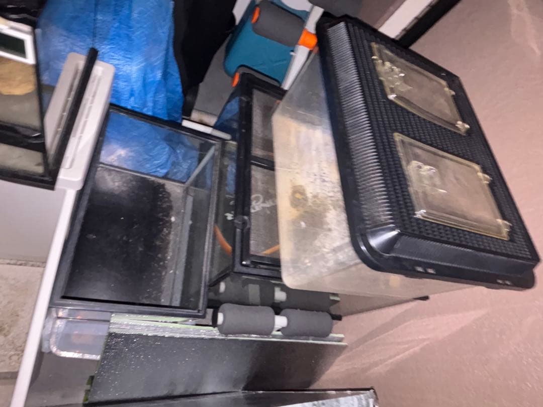 大型飼育ケージ 照明付き