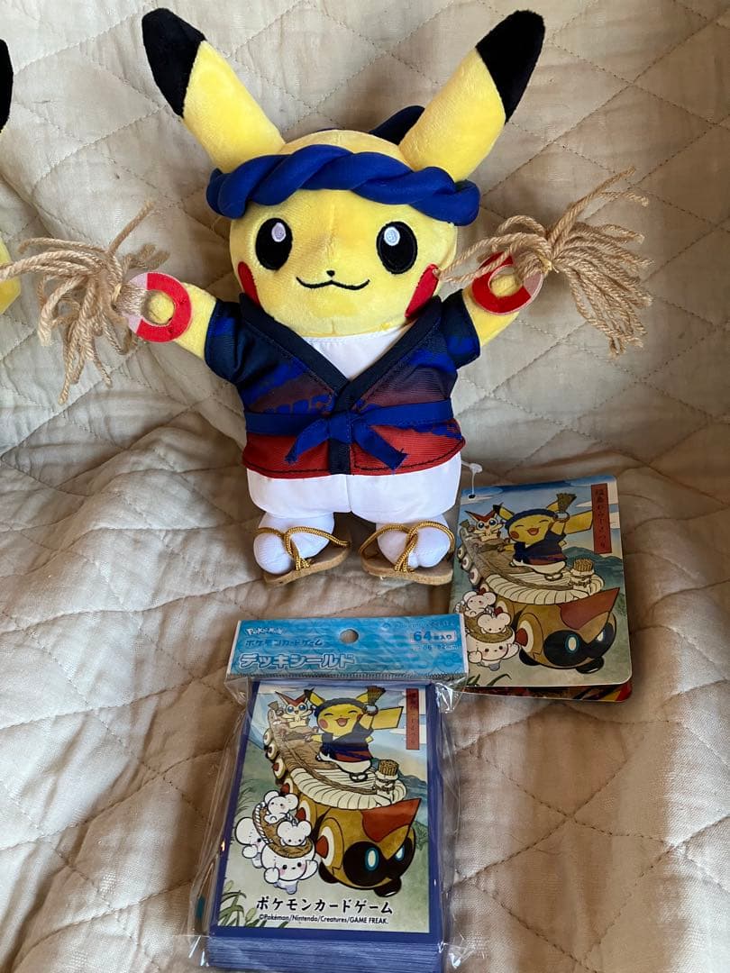 【東北限定】ポケモン『ぬいぐるみ（6種）』＆『デッキシールド（6種）』セット販売