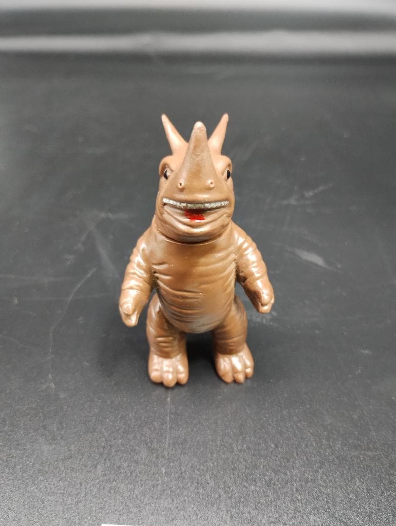 ネロンガ.ブルマァク 当時物 ソフビ ウルトラマンシリーズ 怪獣 フィギュア