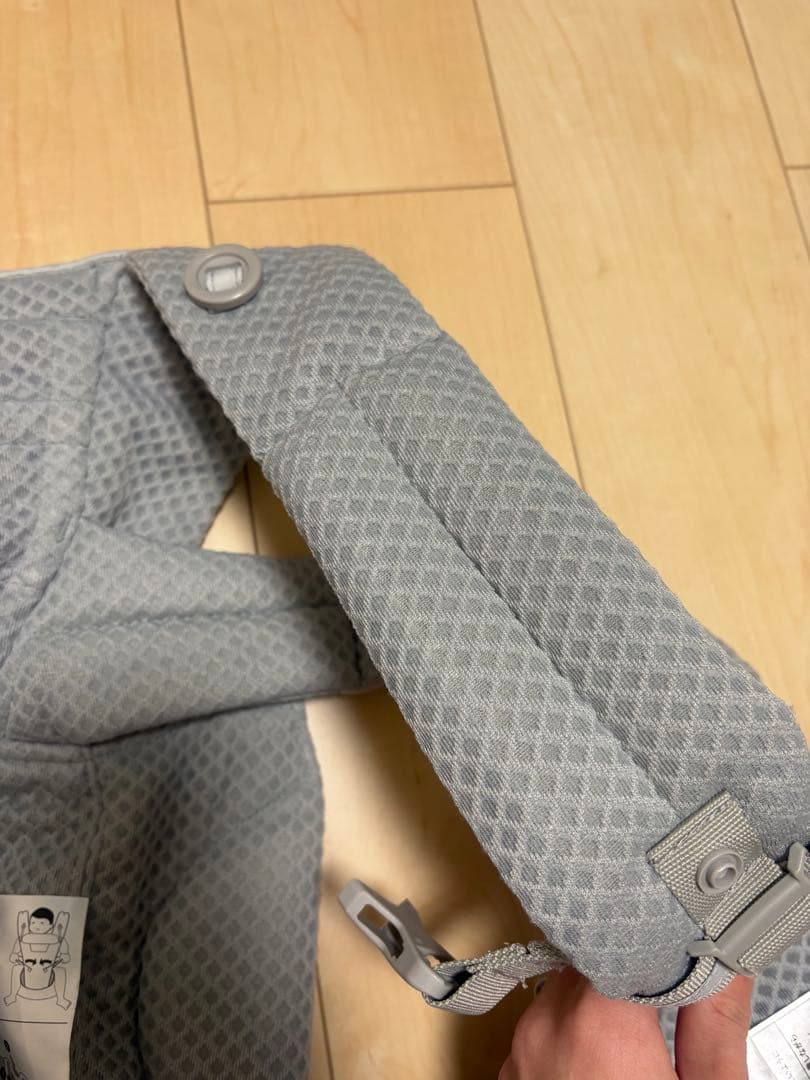 エルゴベビー 抱っこ紐OMNI Breeze