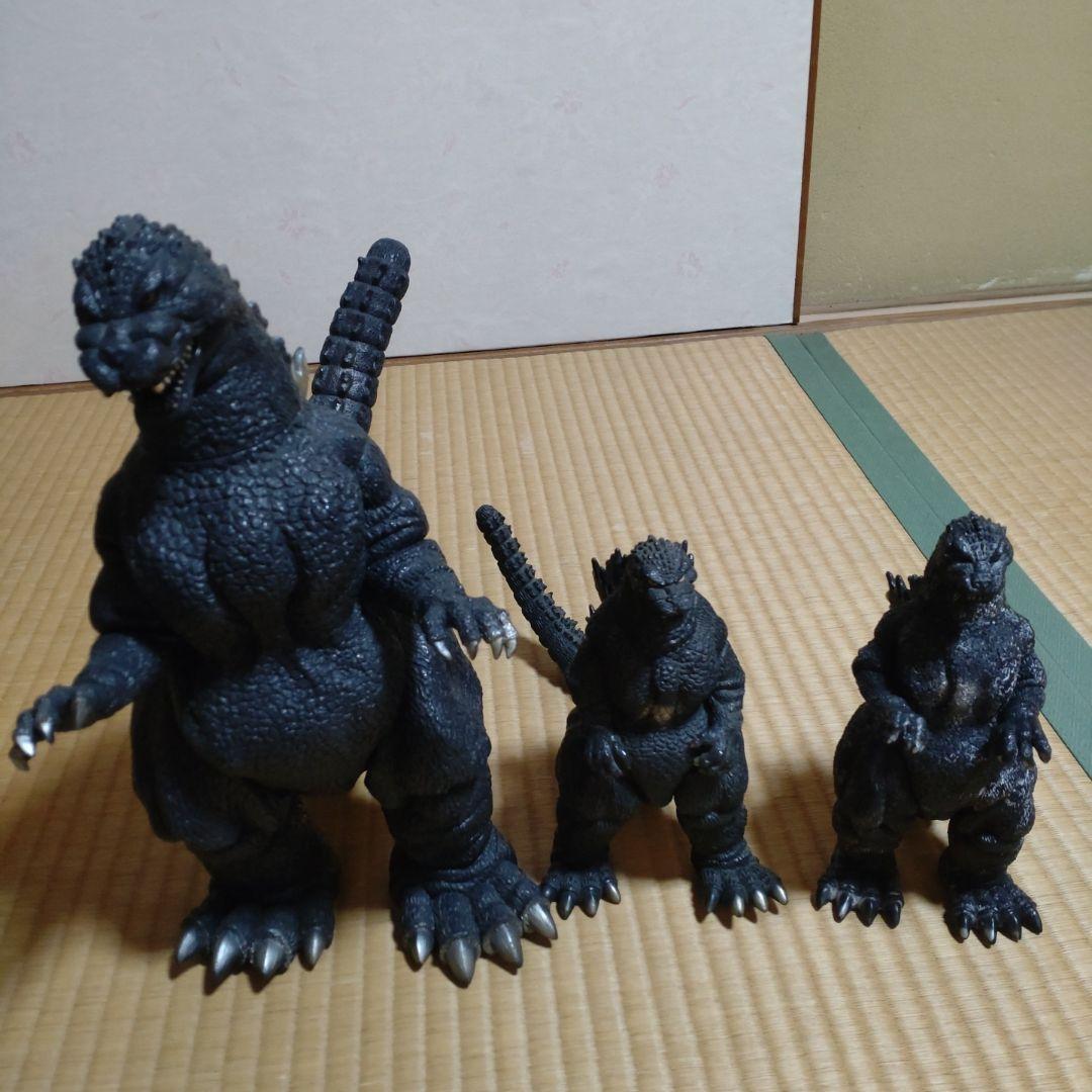 お値下げ☆ゴジラ フィギュア 3体セット