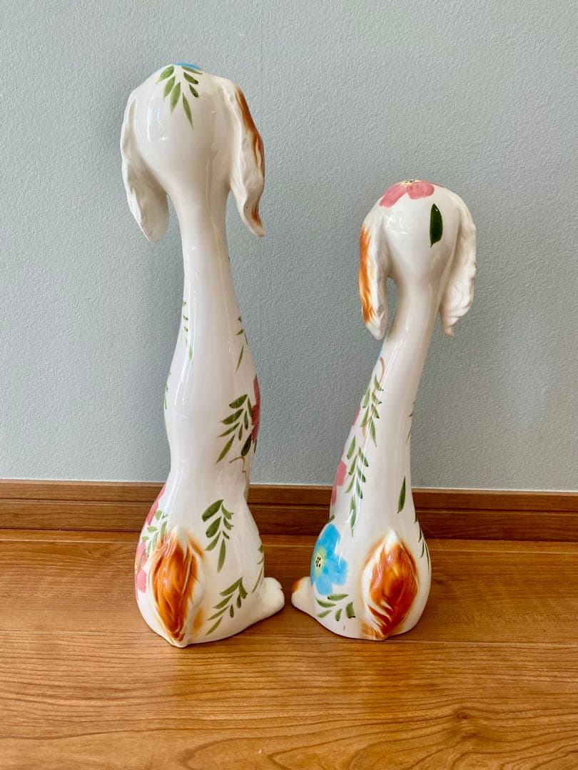 ❗️アンティークペアセット❗️花柄　犬の置物（大・小）