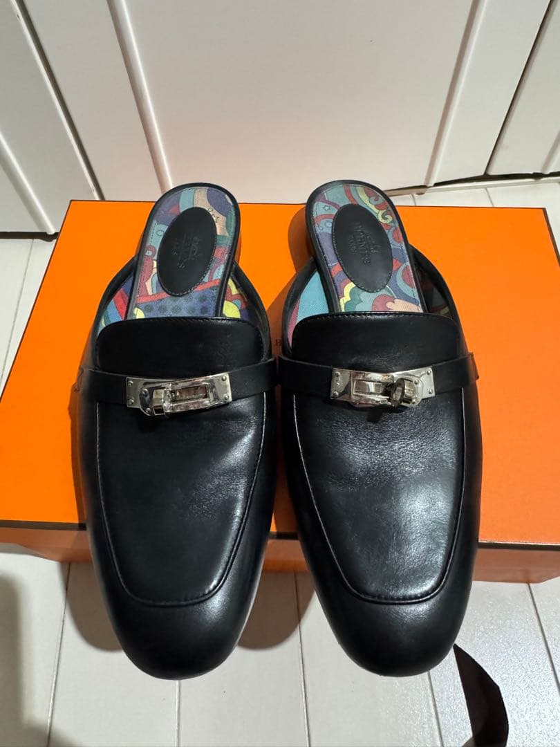 HERMES ブラック レザー ミュール 37.5