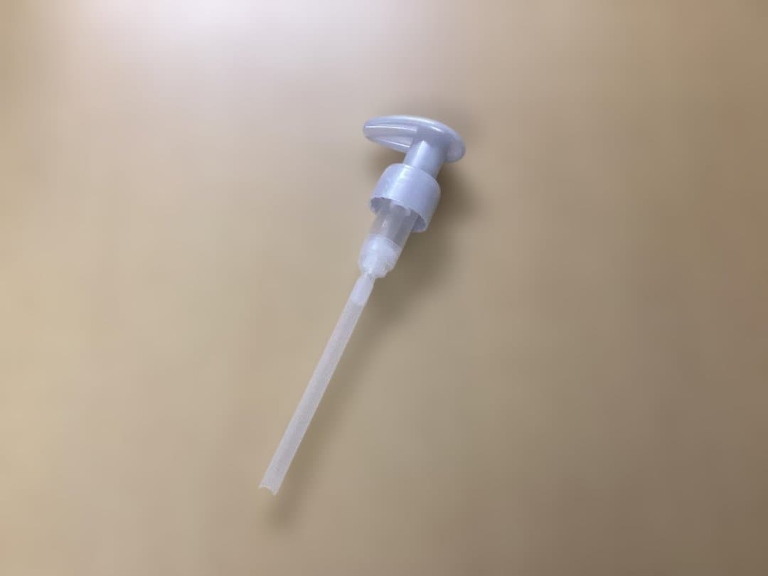 Villa Lodola シャンプー& ヘアマスク 各500ml専用ポンプ付き