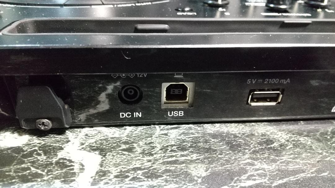 DDJ-WEGO4-K ACアダプター i-Phone、音声、USBコード類付